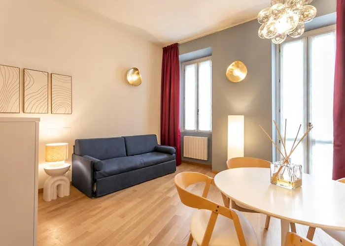 Co99- New Elegant Mauri Daire *